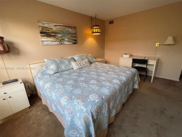 4975 E Sabal Palm Boulevard 208, Tamarac, FL 33319