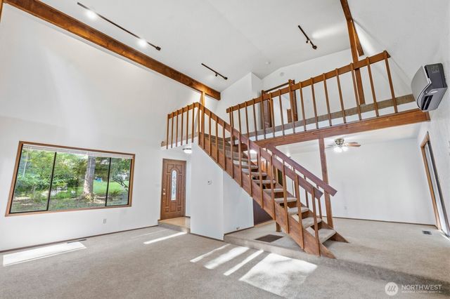 7651 Redstart Drive SE, Olympia, WA 98513