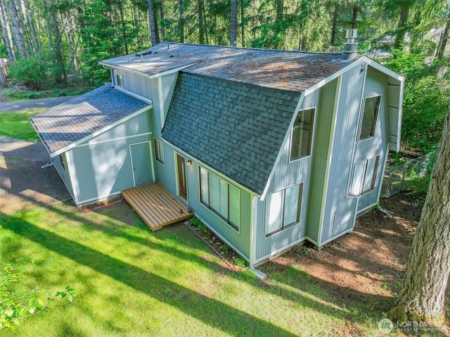 7651 Redstart Drive SE, Olympia, WA 98513