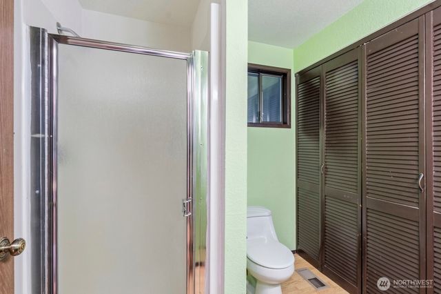 7651 Redstart Drive SE, Olympia, WA 98513