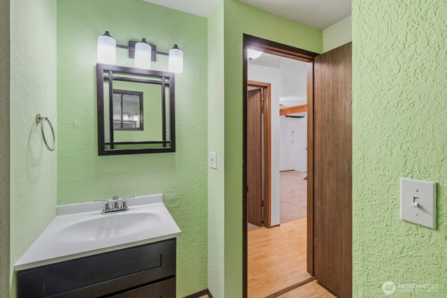 7651 Redstart Drive SE, Olympia, WA 98513