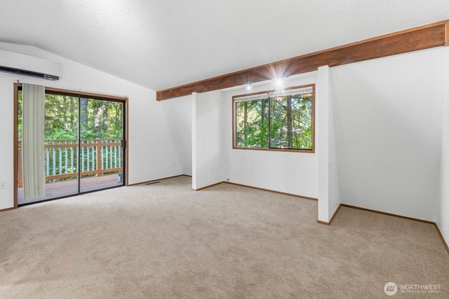 7651 Redstart Drive SE, Olympia, WA 98513