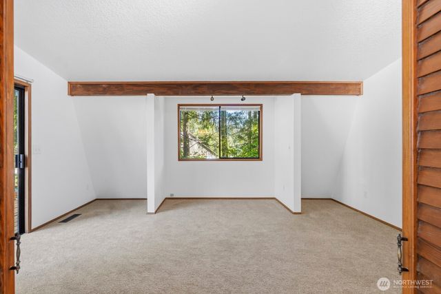 7651 Redstart Drive SE, Olympia, WA 98513