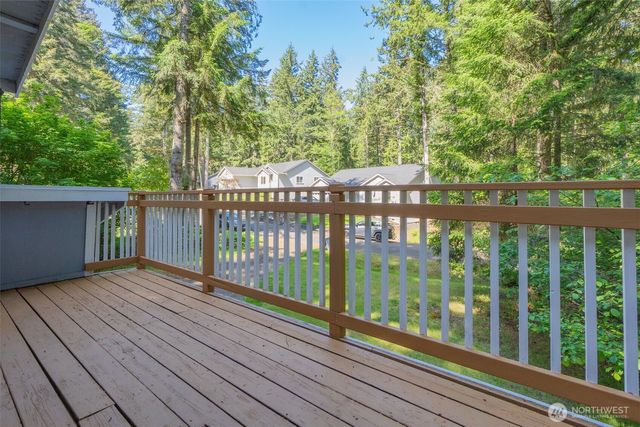7651 Redstart Drive SE, Olympia, WA 98513