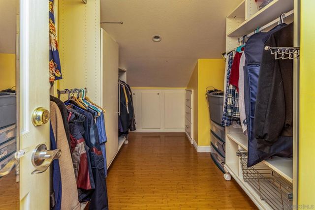 532 Kempton St, Spring Valley, CA 91977