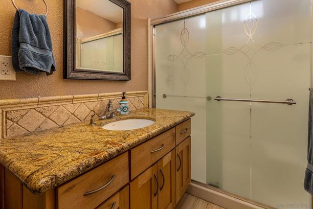 532 Kempton St, Spring Valley, CA 91977