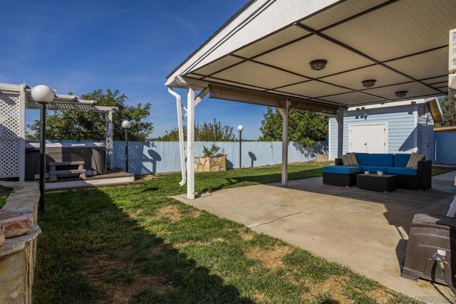 532 Kempton St, Spring Valley, CA 91977