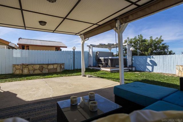 532 Kempton St, Spring Valley, CA 91977