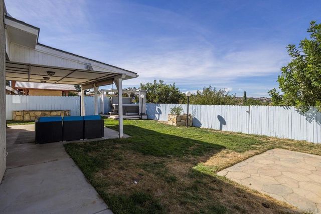 532 Kempton St, Spring Valley, CA 91977