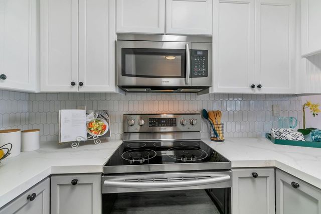 523 Sieber Place, San Jose, CA 95111