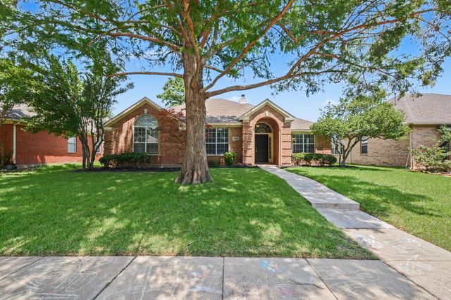 8820 Clear Sky Drive, Plano, TX 75025