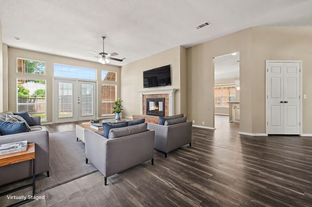 8820 Clear Sky Drive, Plano, TX 75025