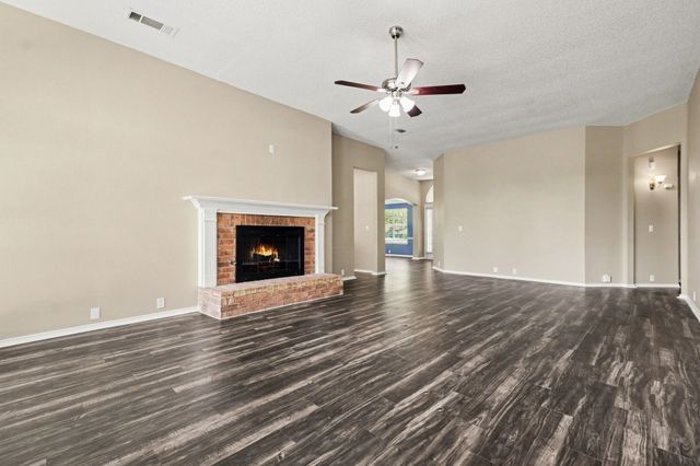 8820 Clear Sky Drive, Plano, TX 75025