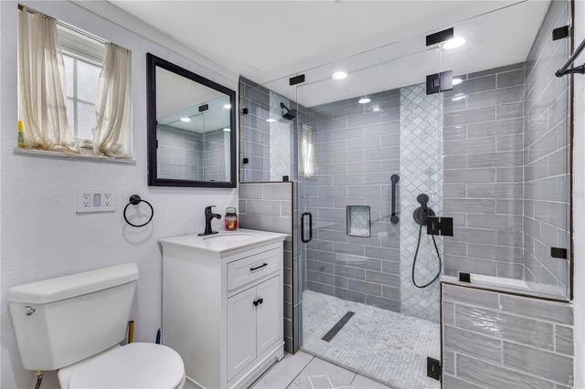 811 FAIRLINGTON DRIVE, Lakeland, FL 33813