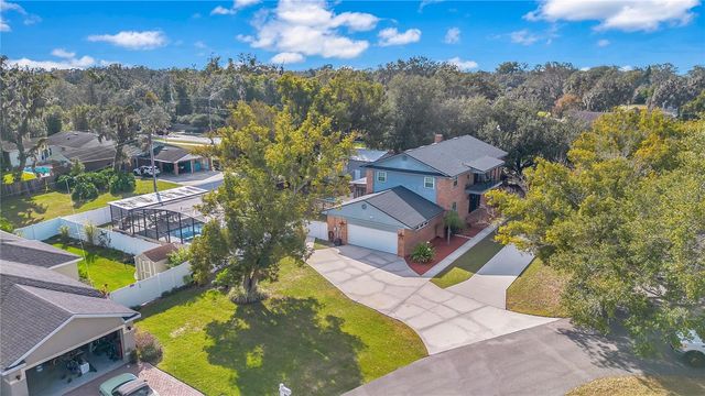 811 FAIRLINGTON DRIVE, Lakeland, FL 33813