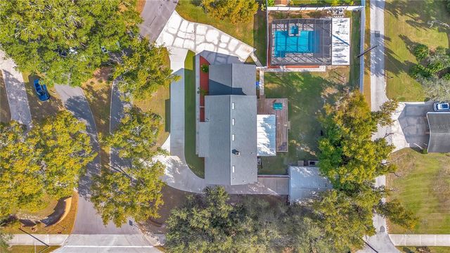 811 FAIRLINGTON DRIVE, Lakeland, FL 33813