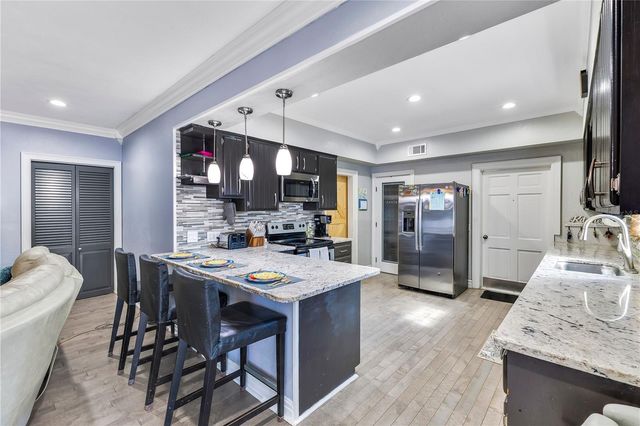 811 FAIRLINGTON DRIVE, Lakeland, FL 33813