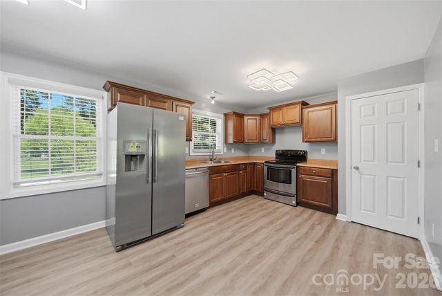 1401 Southwest Boulevard, Newton, NC 28658
