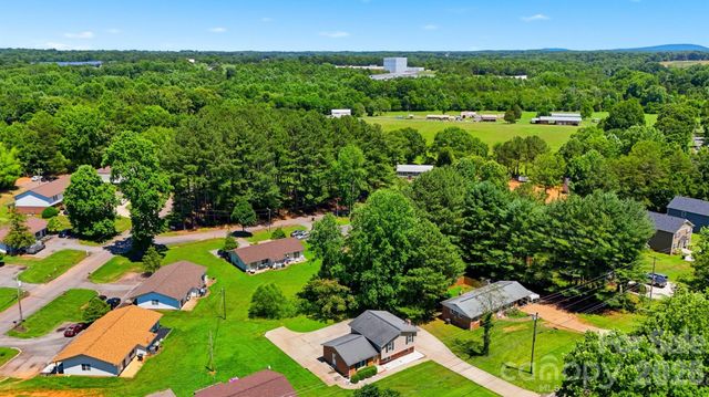1401 Southwest Boulevard, Newton, NC 28658