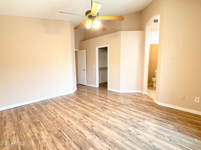 5061 W Glenview Place, Chandler, AZ 85226