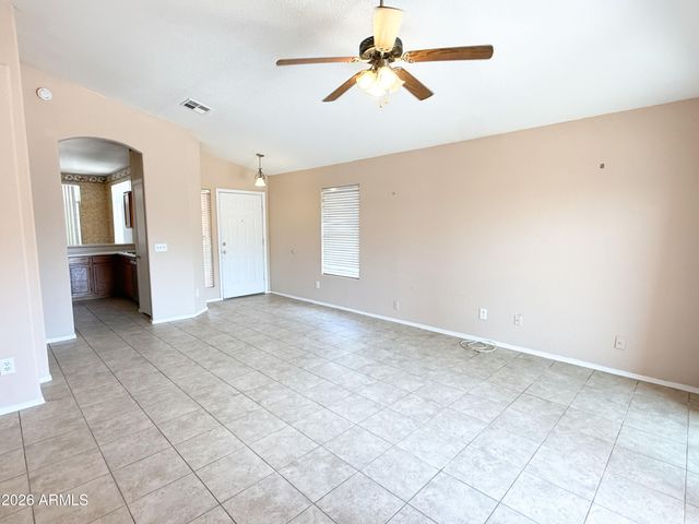 5061 W Glenview Place, Chandler, AZ 85226