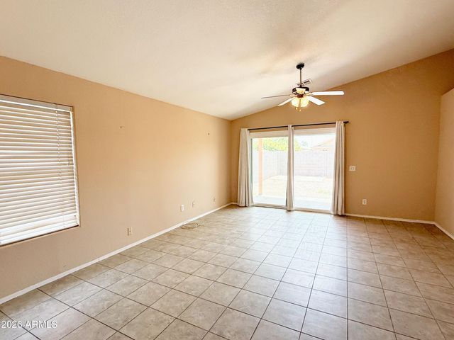 5061 W Glenview Place, Chandler, AZ 85226