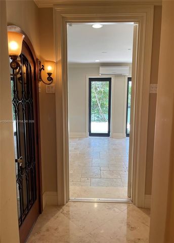6230 Paradise Point Drive 6230, Palmetto Bay, FL 33157