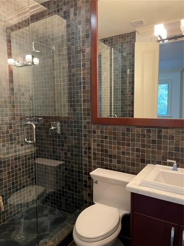6230 Paradise Point Drive 6230, Palmetto Bay, FL 33157