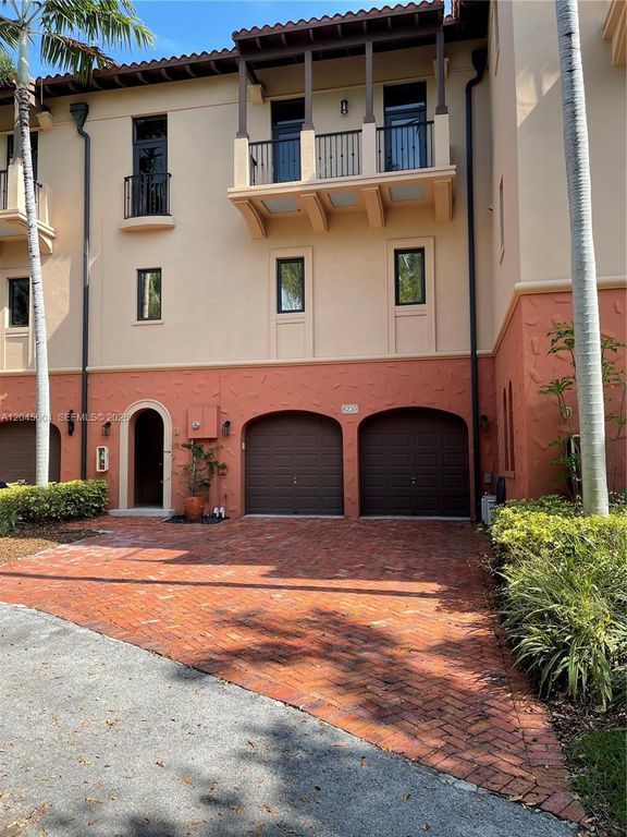 6230 Paradise Point Drive 6230, Palmetto Bay, FL 33157