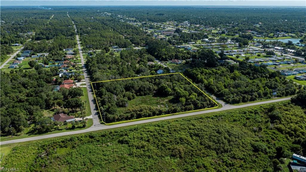 2001 E 5th ST, LEHIGH ACRES, FL 33936 — exterior