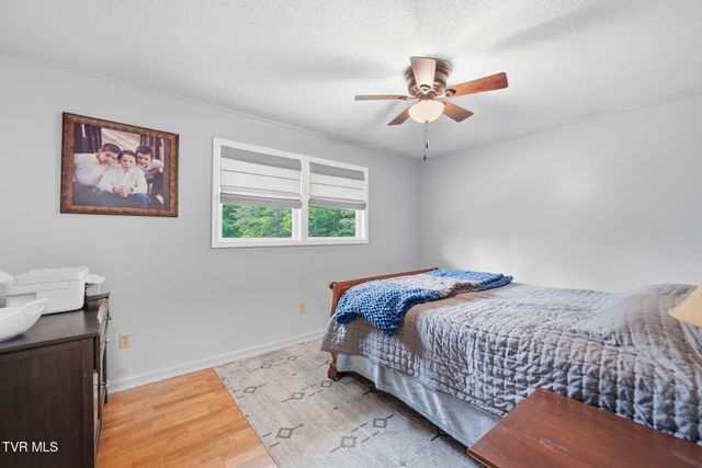 338 Old Milligan Highway, Johnson City, TN 37601