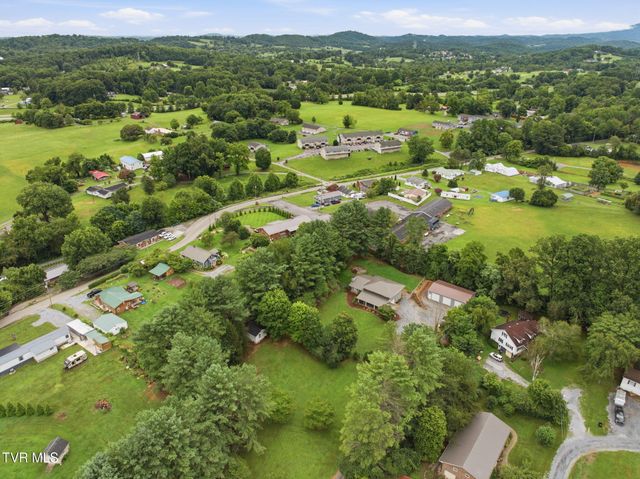 338 Old Milligan Highway, Johnson City, TN 37601