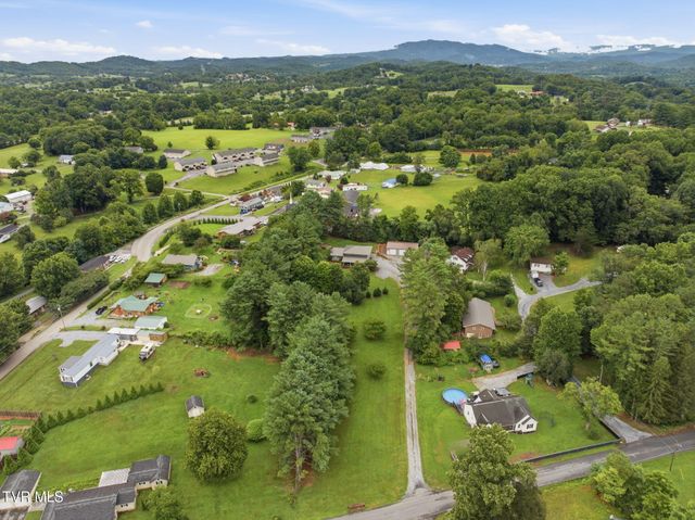 338 Old Milligan Highway, Johnson City, TN 37601