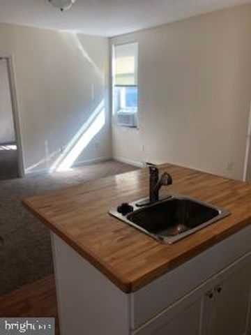 124 W POTOMAC ST, Brunswick, MD 21716