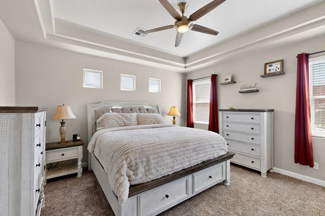 5204 BULLSEYE Road NE, Rio Rancho, NM 87144