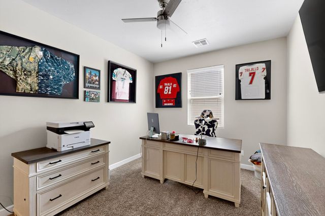 5204 BULLSEYE Road NE, Rio Rancho, NM 87144