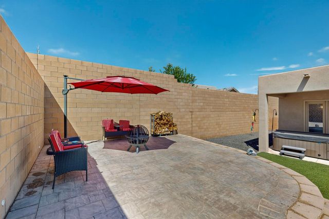 5204 BULLSEYE Road NE, Rio Rancho, NM 87144