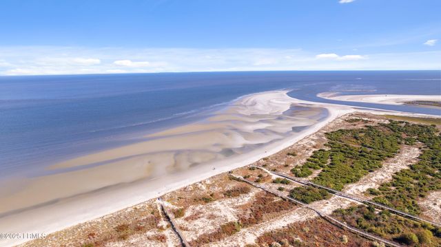 2 Harbor Dr N Unit L205, St. Helena Island, SC 29920