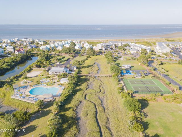 2 Harbor Dr N Unit L205, St. Helena Island, SC 29920
