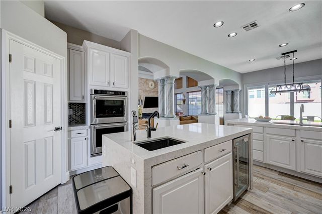 9738 Bear Trap Court, Las Vegas, NV 89178