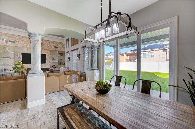 9738 Bear Trap Court, Las Vegas, NV 89178