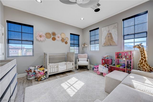 9738 Bear Trap Court, Las Vegas, NV 89178