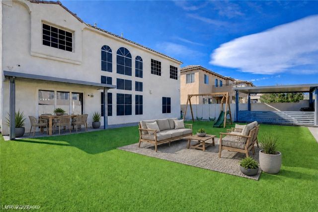 9738 Bear Trap Court, Las Vegas, NV 89178