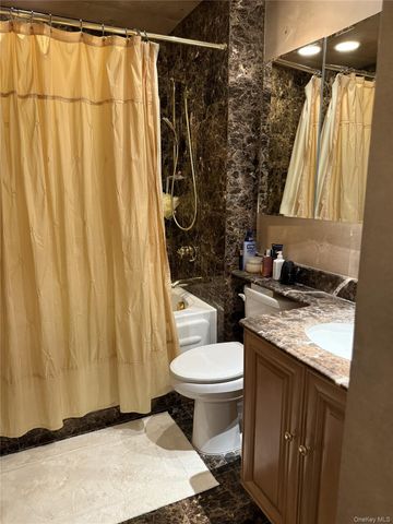 100 W Broadway 6L, Long Beach, NY 11561