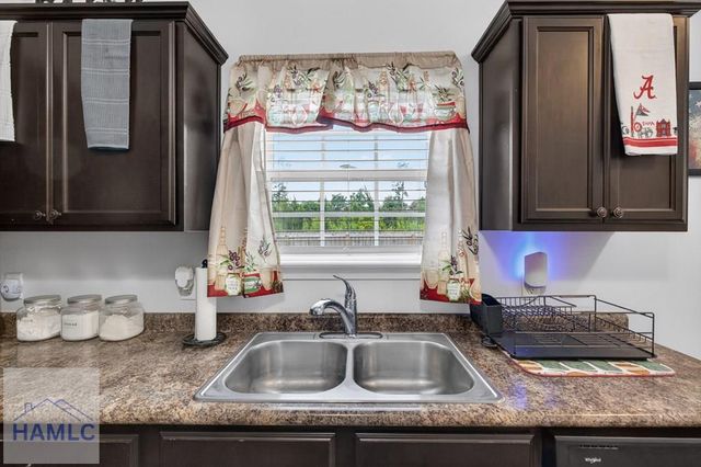 1864 Wiregrass Way, Hinesville, GA 31313
