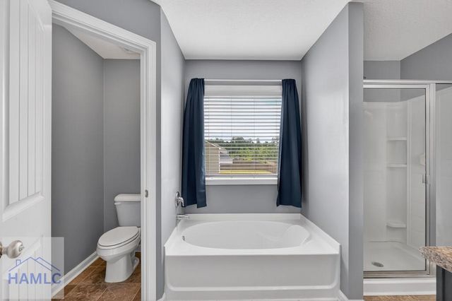 1864 Wiregrass Way, Hinesville, GA 31313