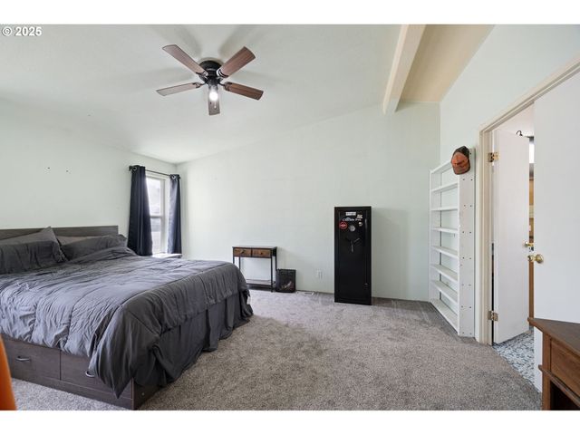 25017 DUNHAM Ave, Veneta, OR 97487