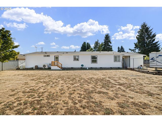 25017 DUNHAM Ave, Veneta, OR 97487