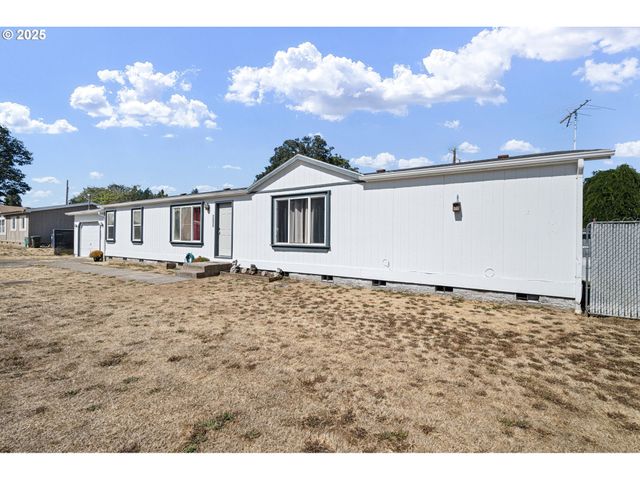 25017 DUNHAM Ave, Veneta, OR 97487