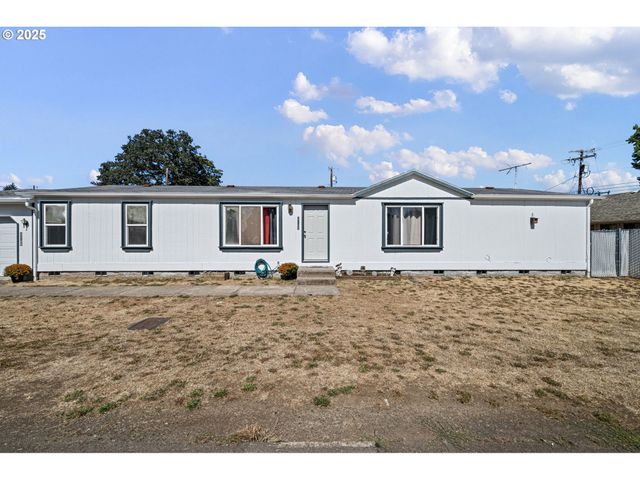 25017 DUNHAM Ave, Veneta, OR 97487